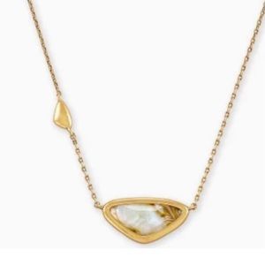 Kendra Scott Margot Necklace in Vintage Gold